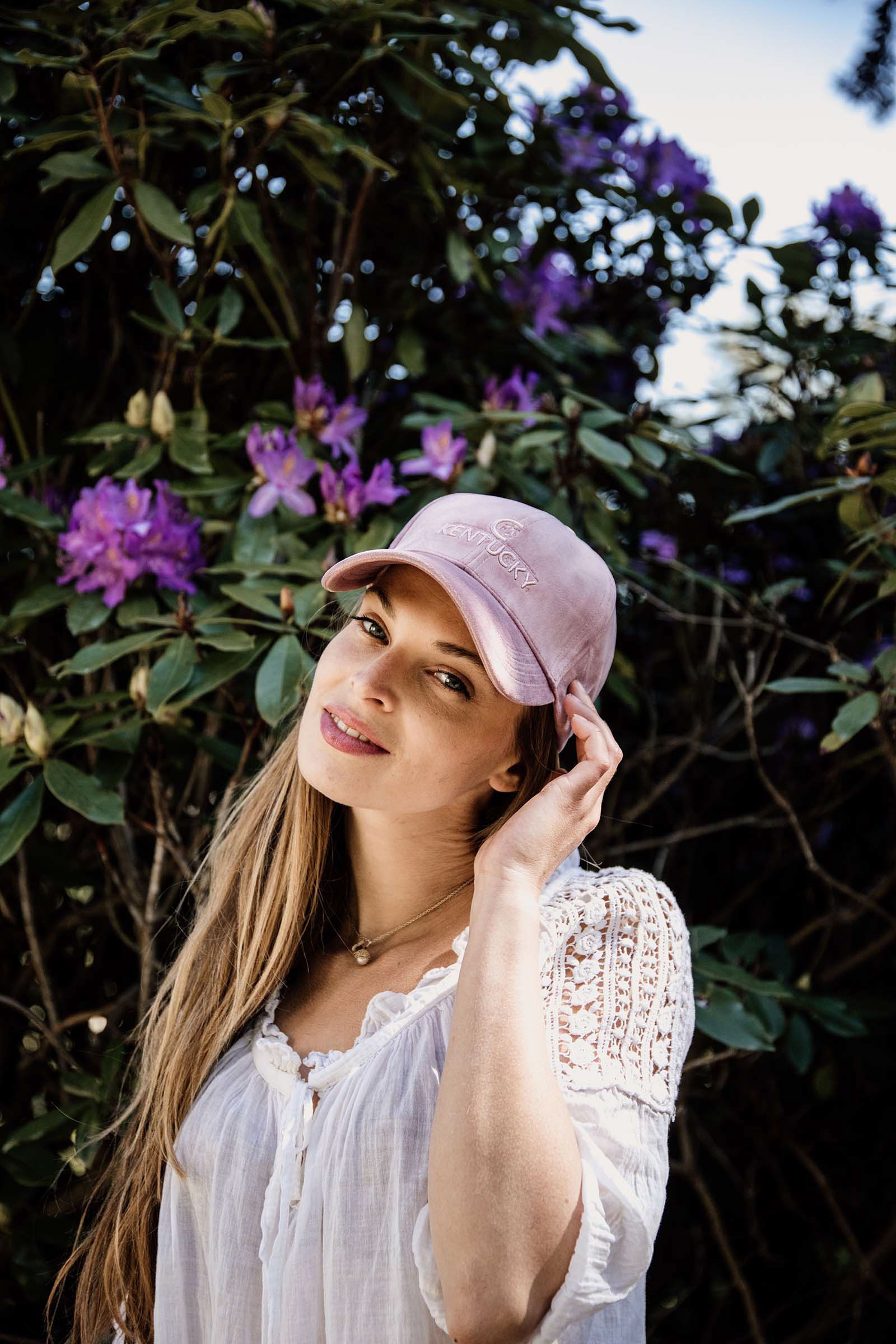 Raspberry Pink Kentucky Horsewear Velvet Cap