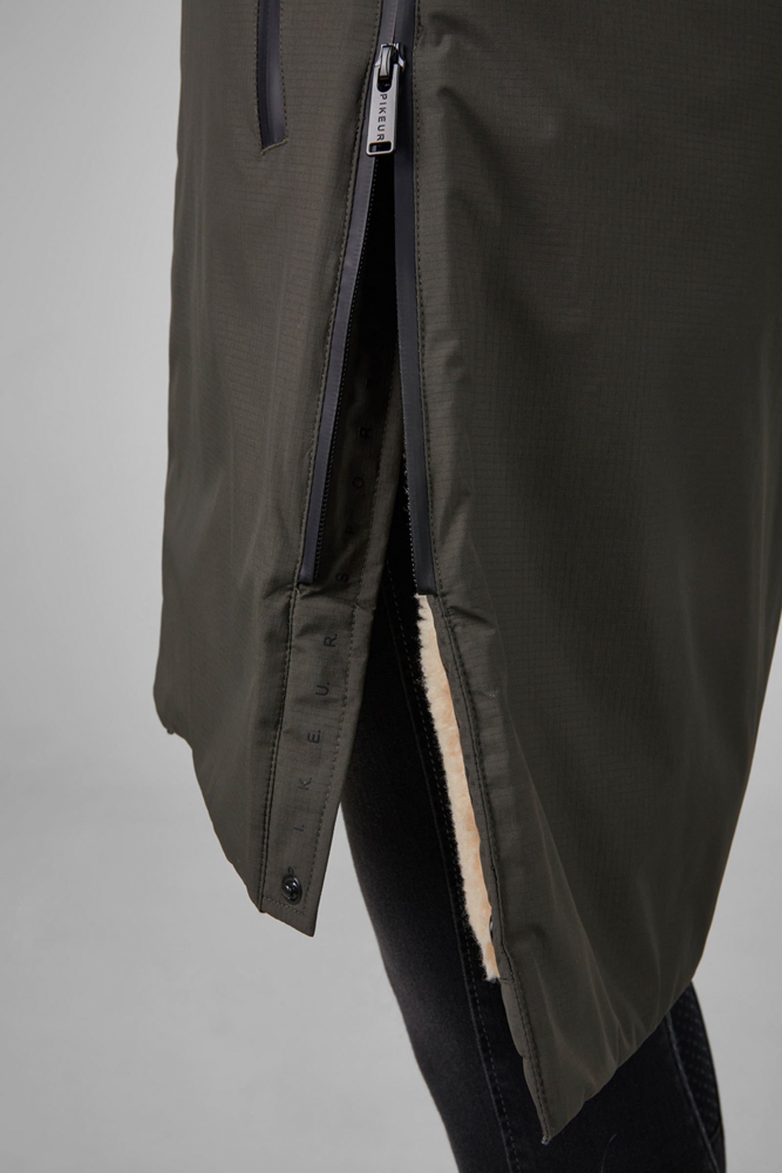 Pikeur Sports Damen-Regenmantel