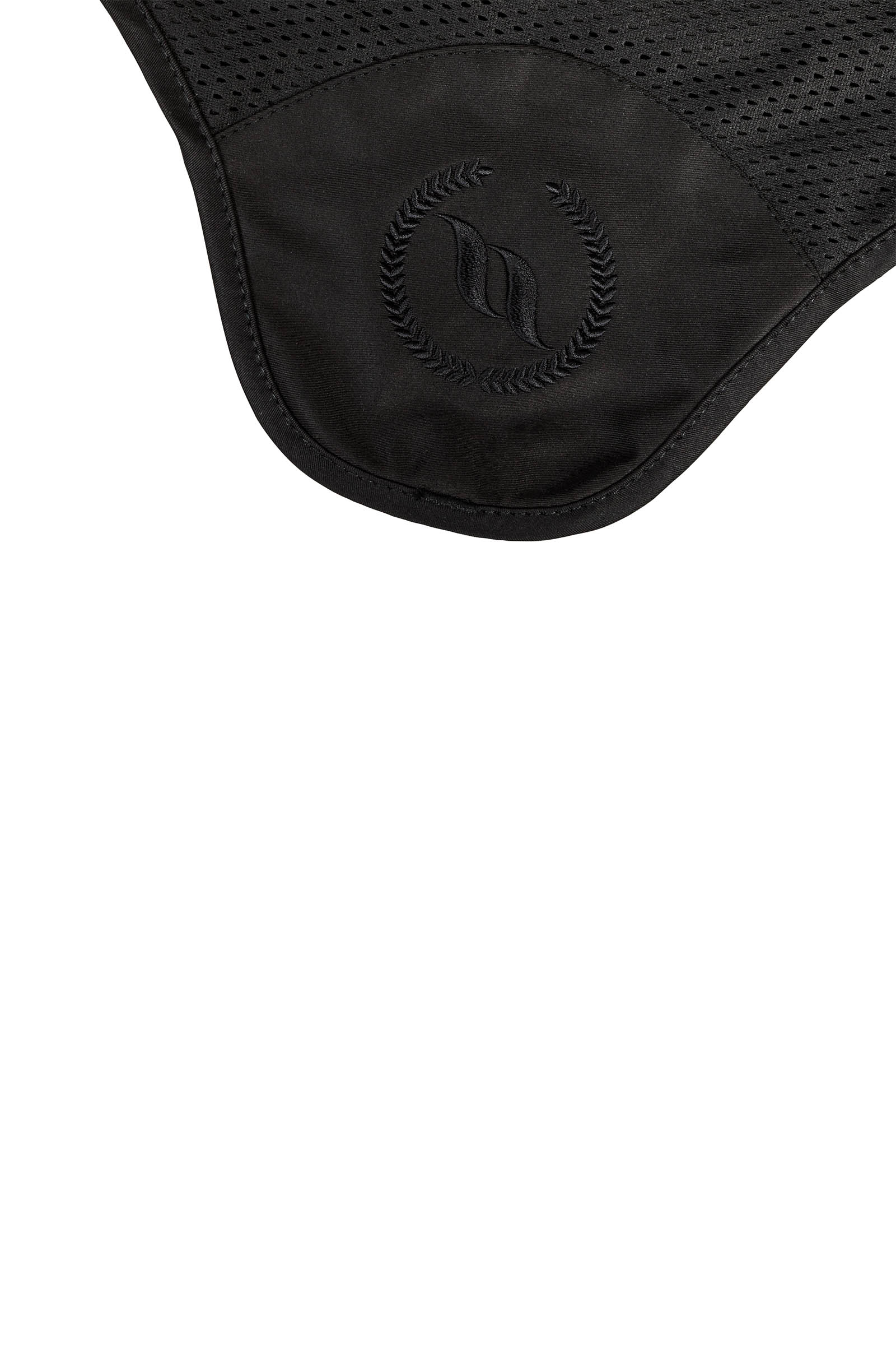 Back on Track Soundless Bonnet Aureum