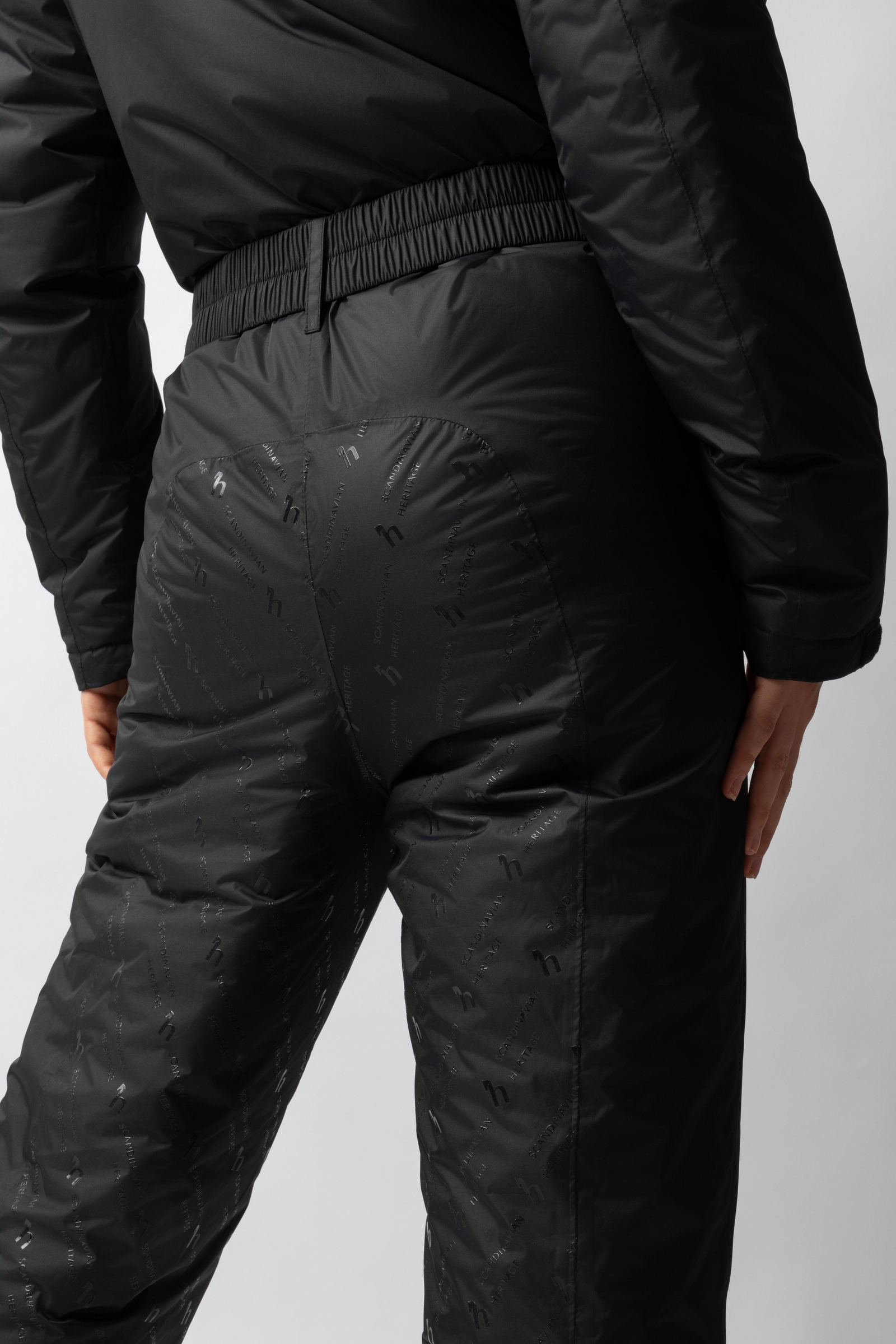 Horze Annica Damen wasserdichter gefütterter Overall