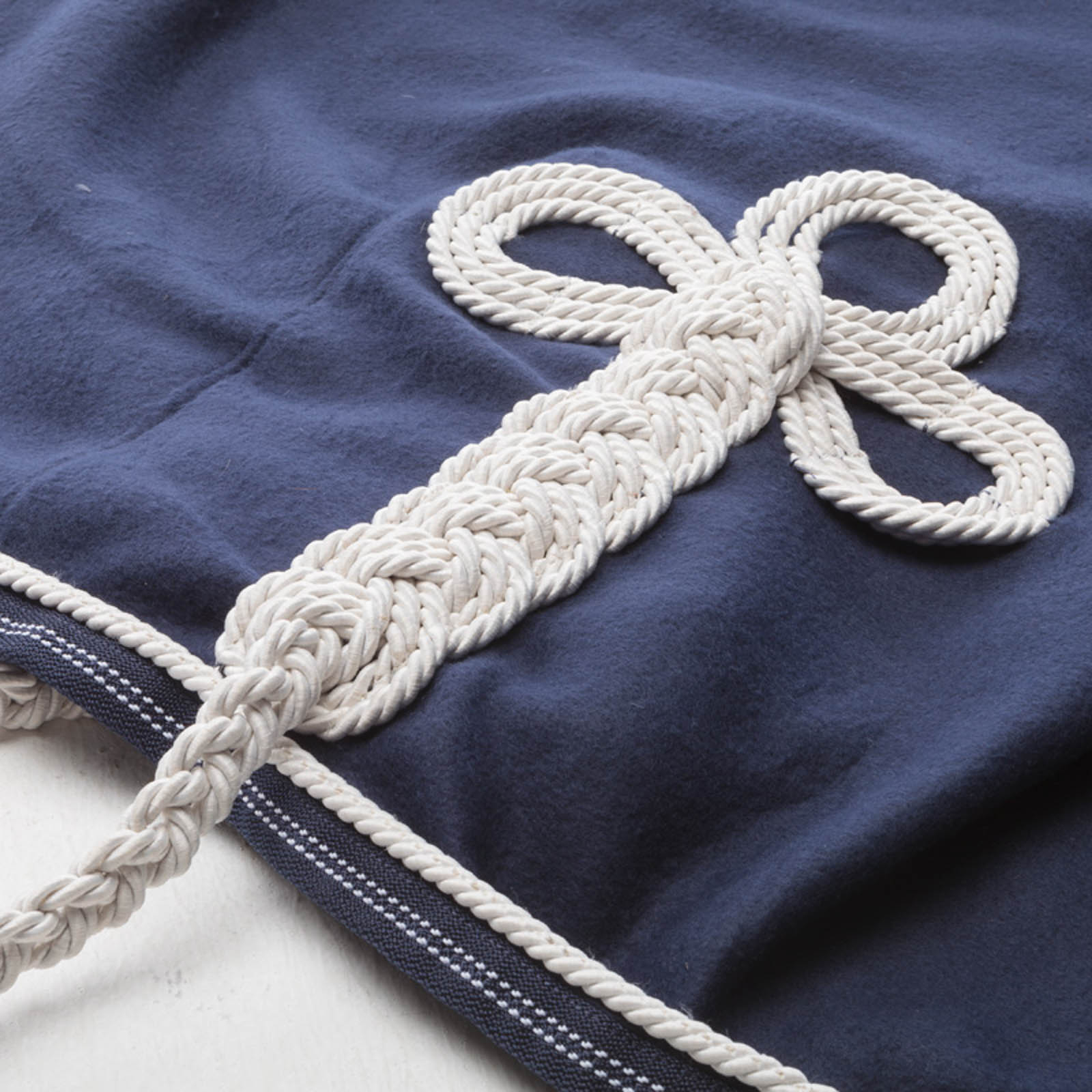 Kavalkade Abschwitzdecke mit Brustlatz