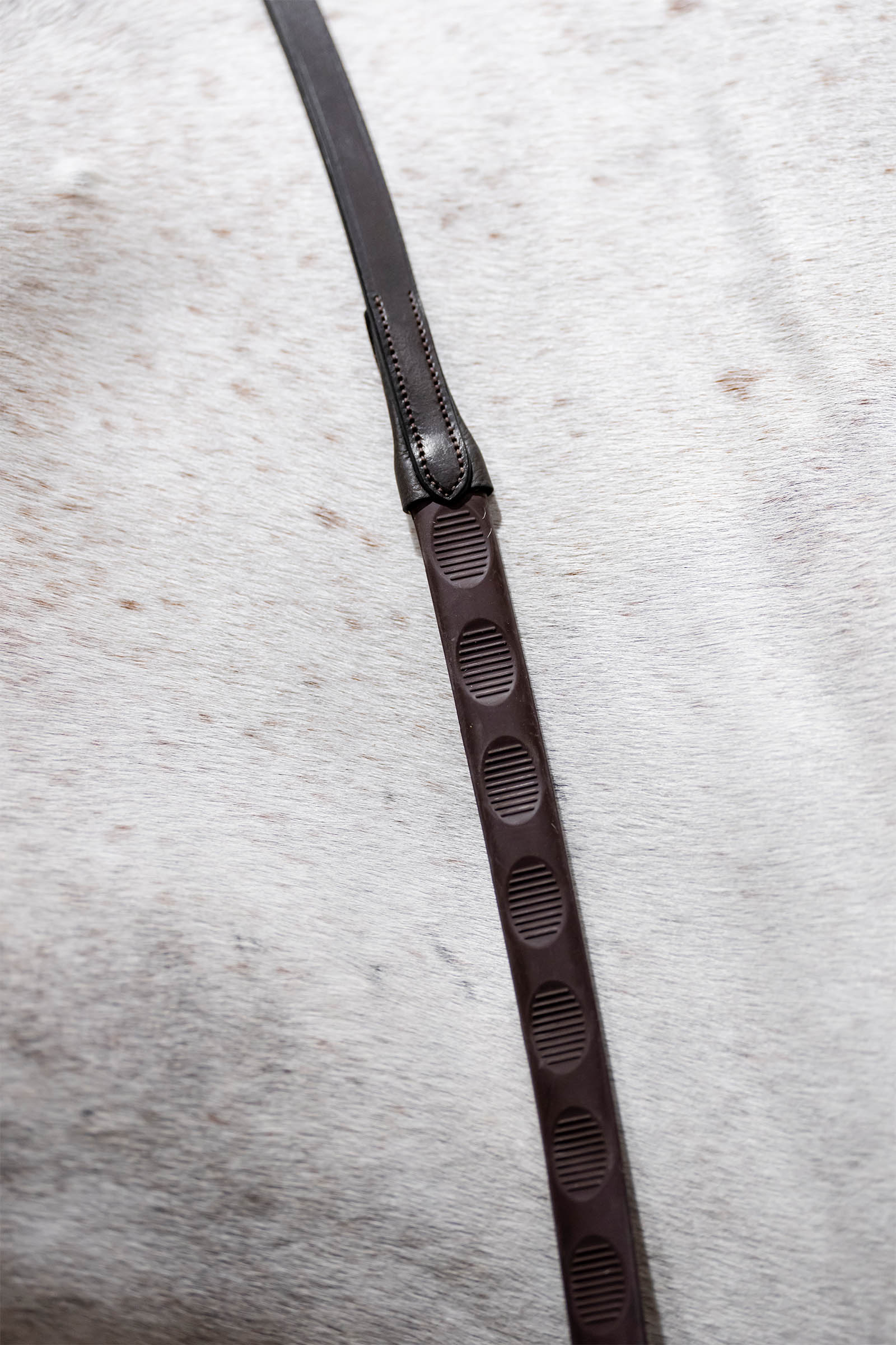 Brown Horseware Gummizügel mit Daumengriff