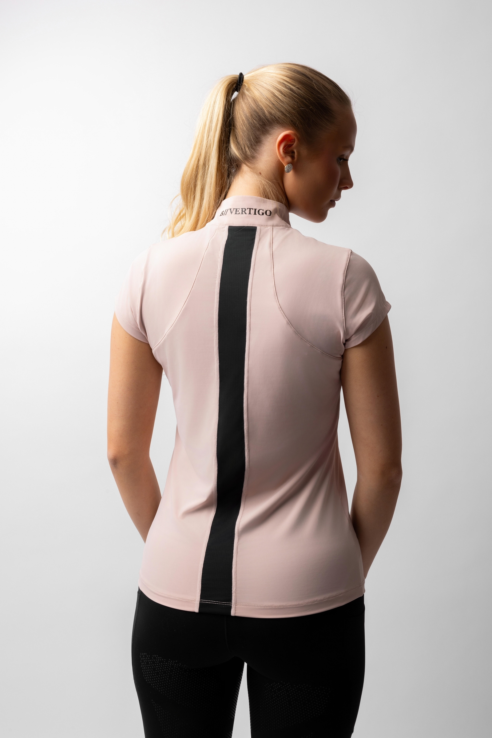 B Vertigo Joelle Damen-Trainingsshirt mit kurzen &Auml;rmeln