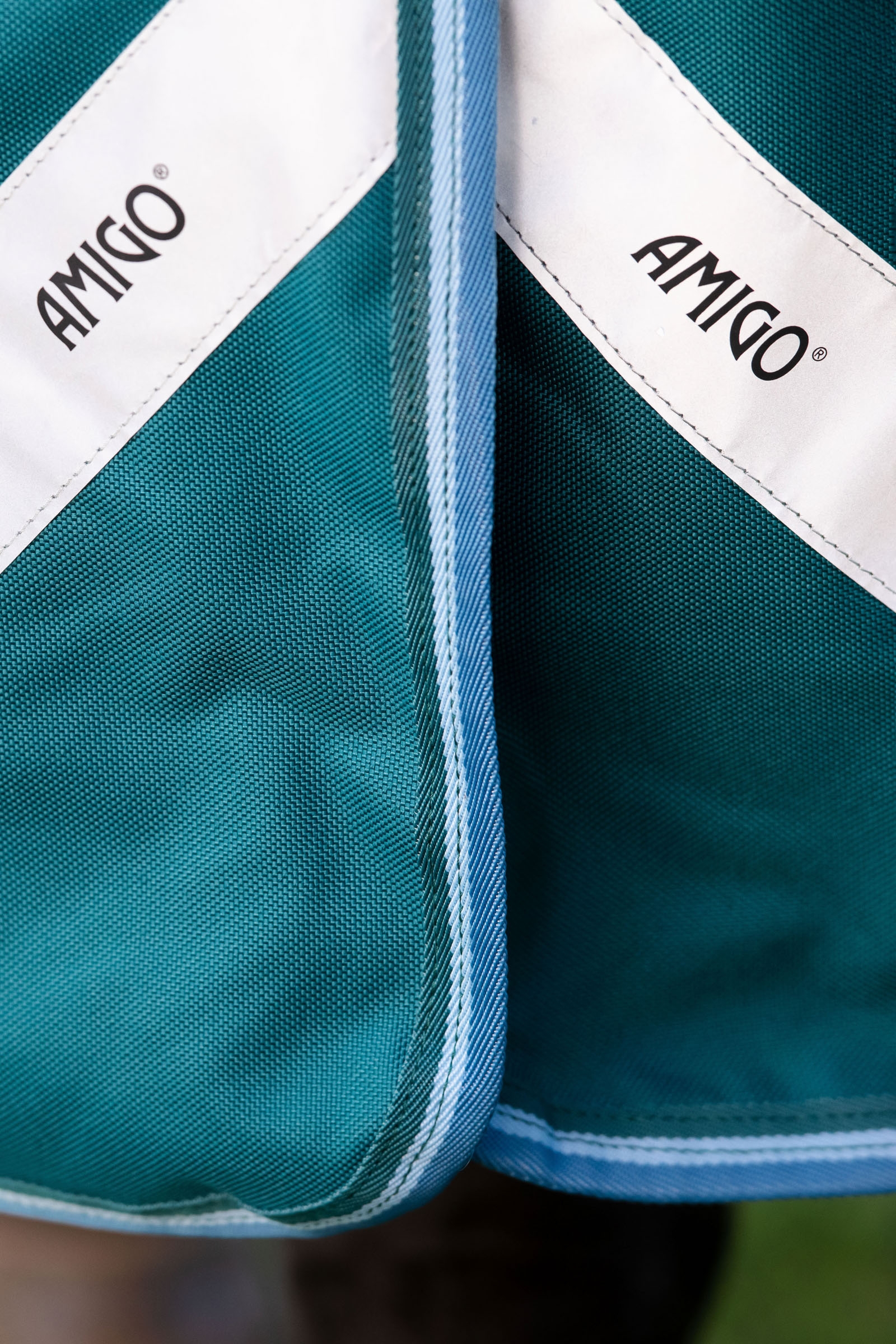 Horseware Amigo Bravo 12 Plus Weidedecke mit abnehmbarem Hals, 400g