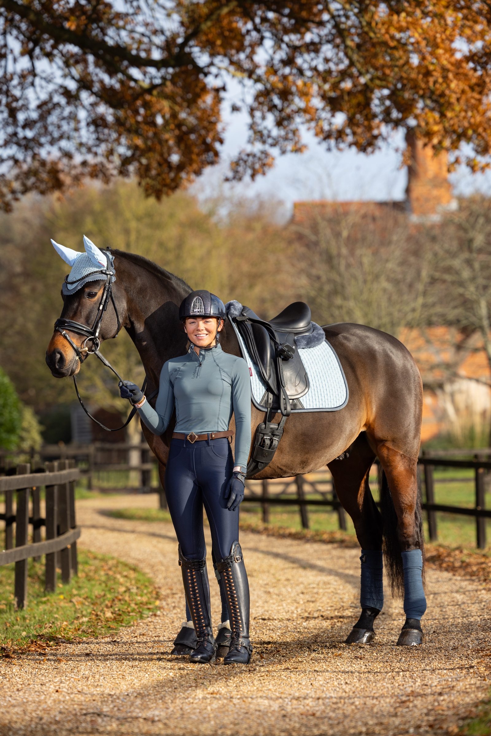 LeMieux Wildleder Quadratische Dressur Schabracke