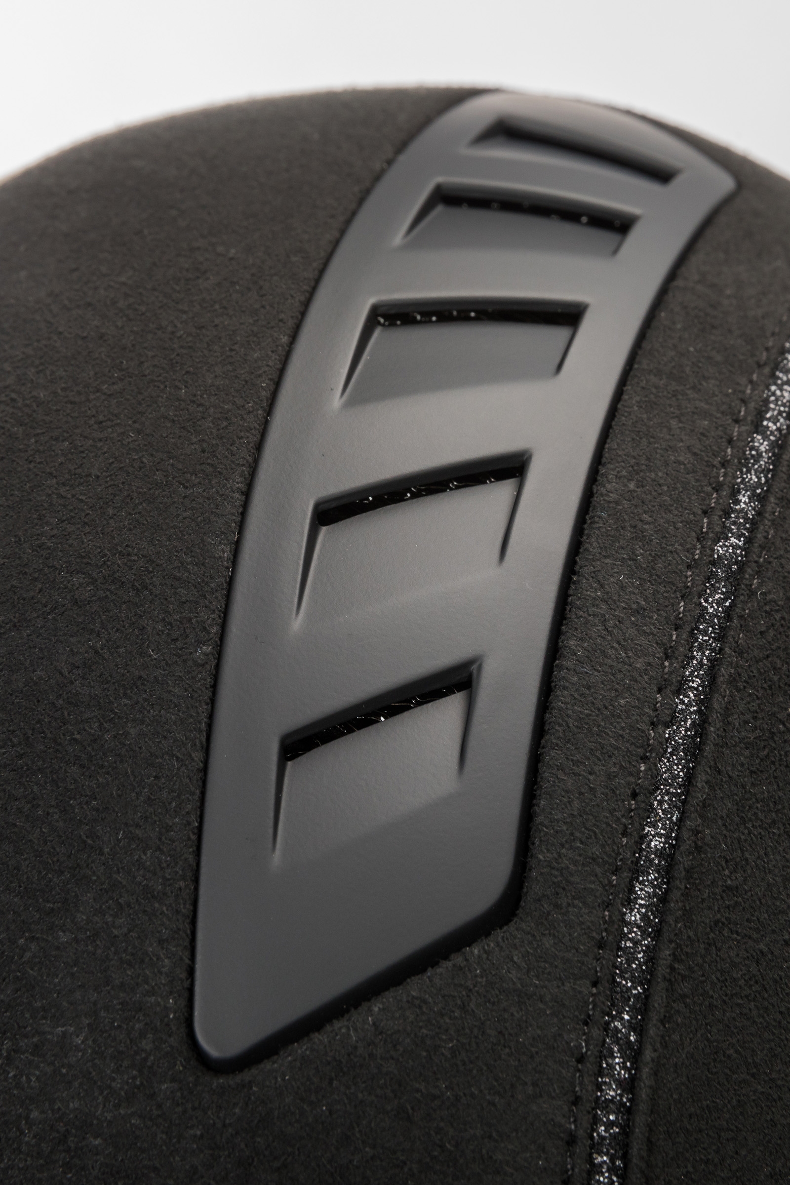 Back on Track EQ3 MIPS Reithelm mit Microfaser