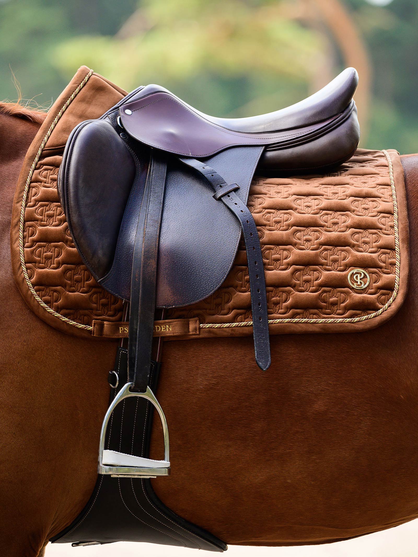 PS of Sweden Velvet Monogram Springschabracke