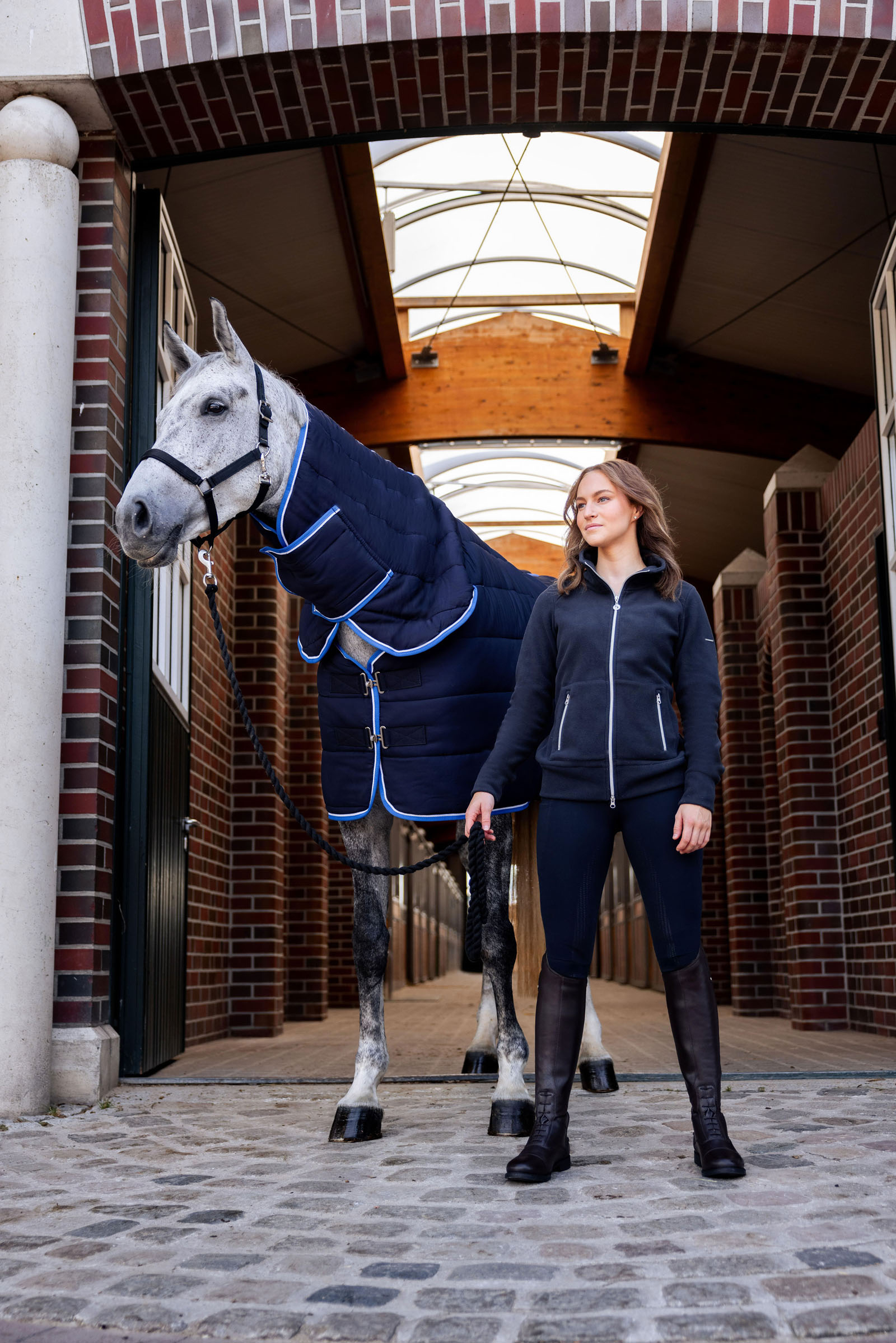 Horze Glasgow Stalldecke / Unterdecke mit Halsteil, 250g