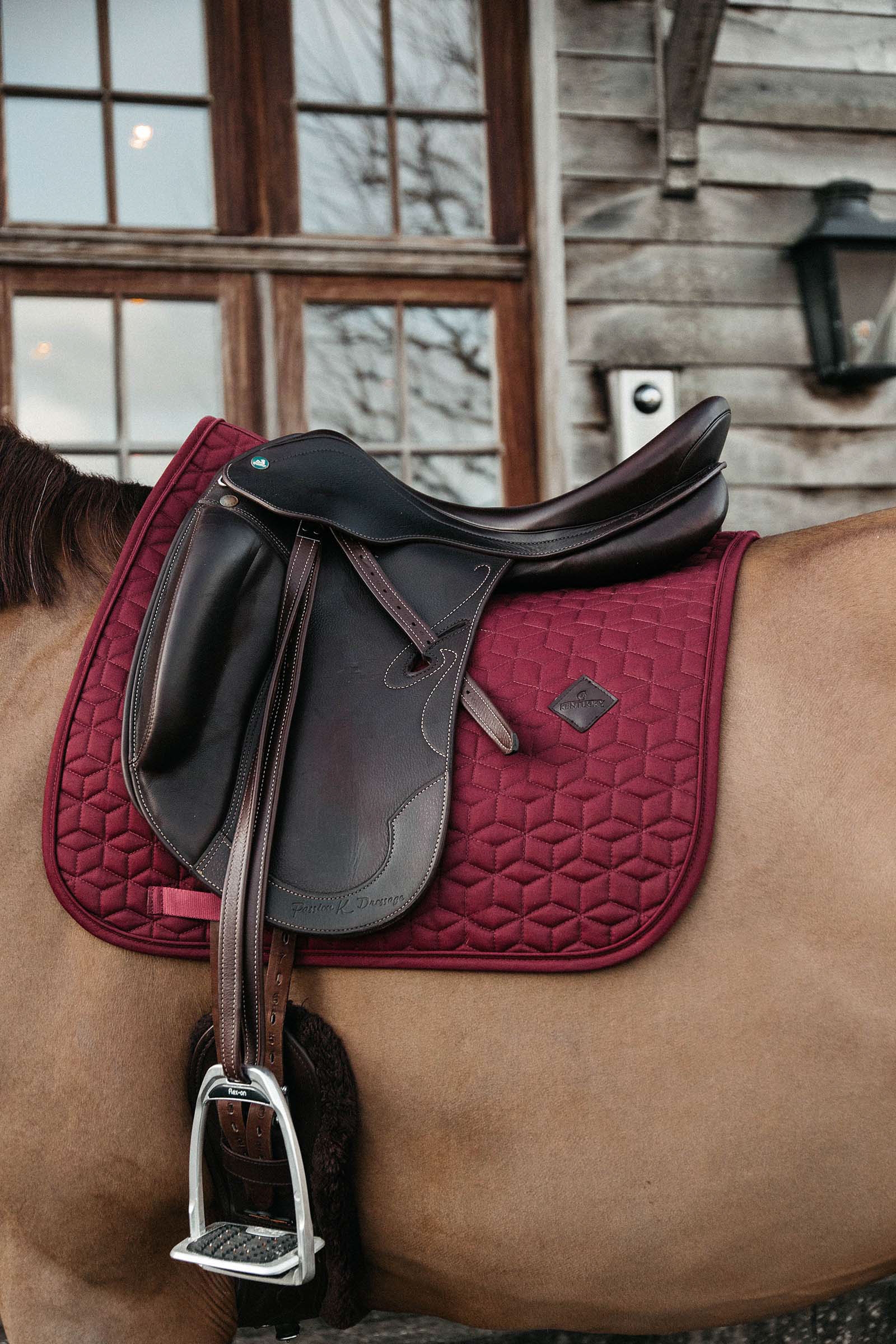 Dark Red Kentucky Horsewear Basic Dressurschabracke