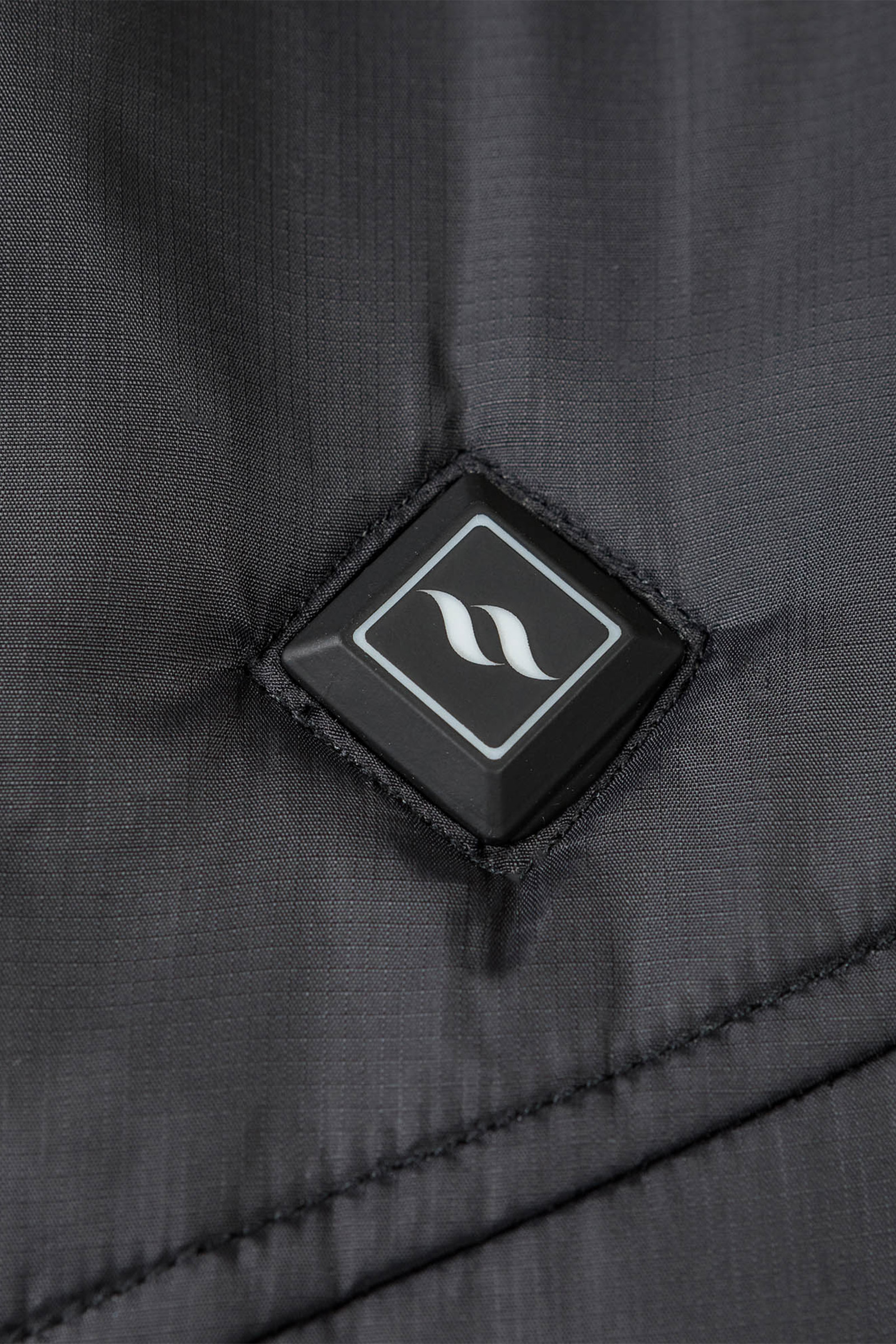 Back on Track Etna Damen Heizweste