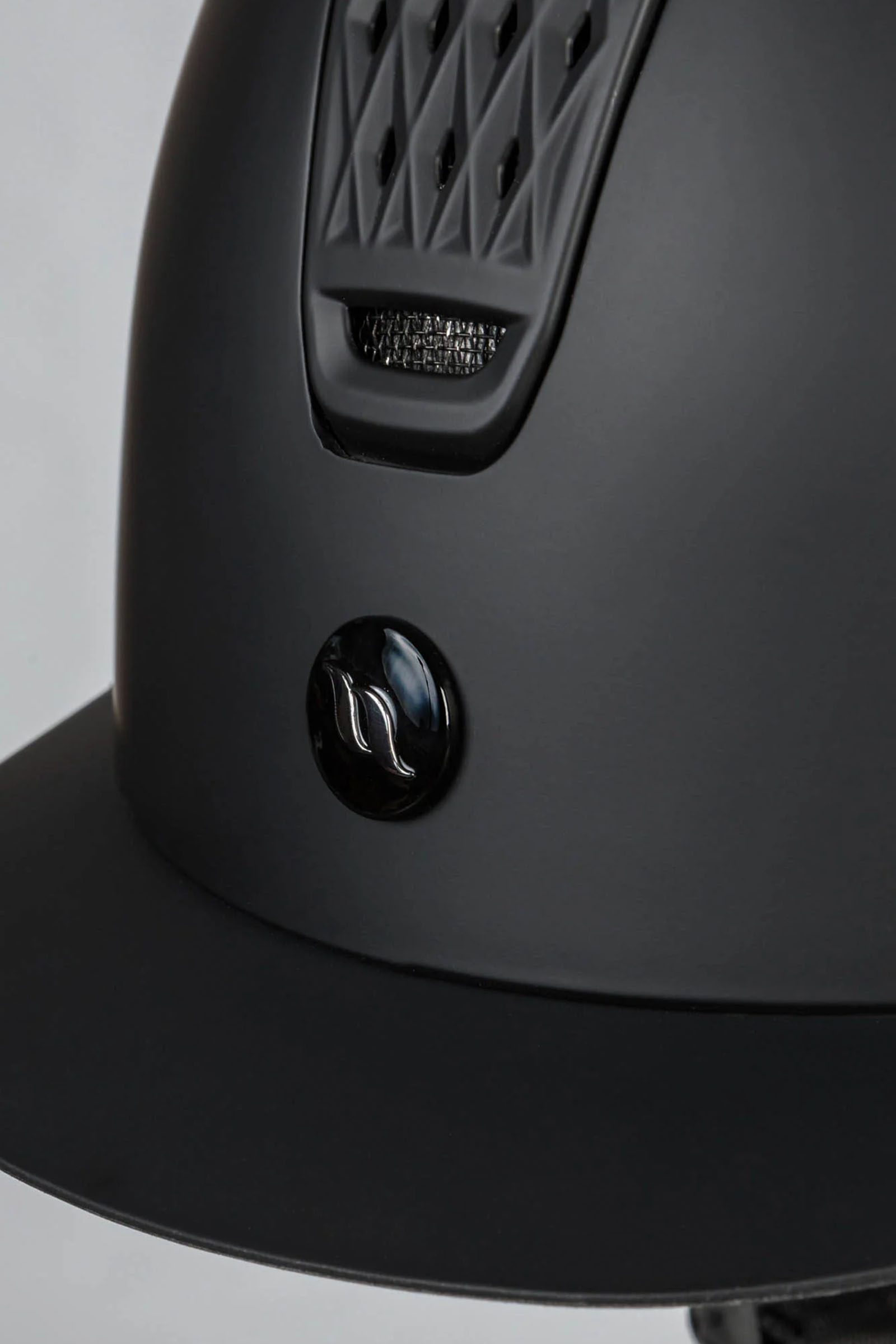 Back on Track Silves Reithelm mit glatter Oberseite