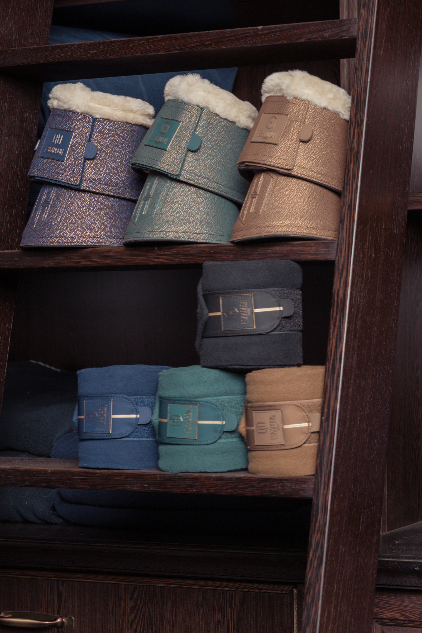 Eskadron Heritage AW24 Stingray Fauxfur Hufglocken