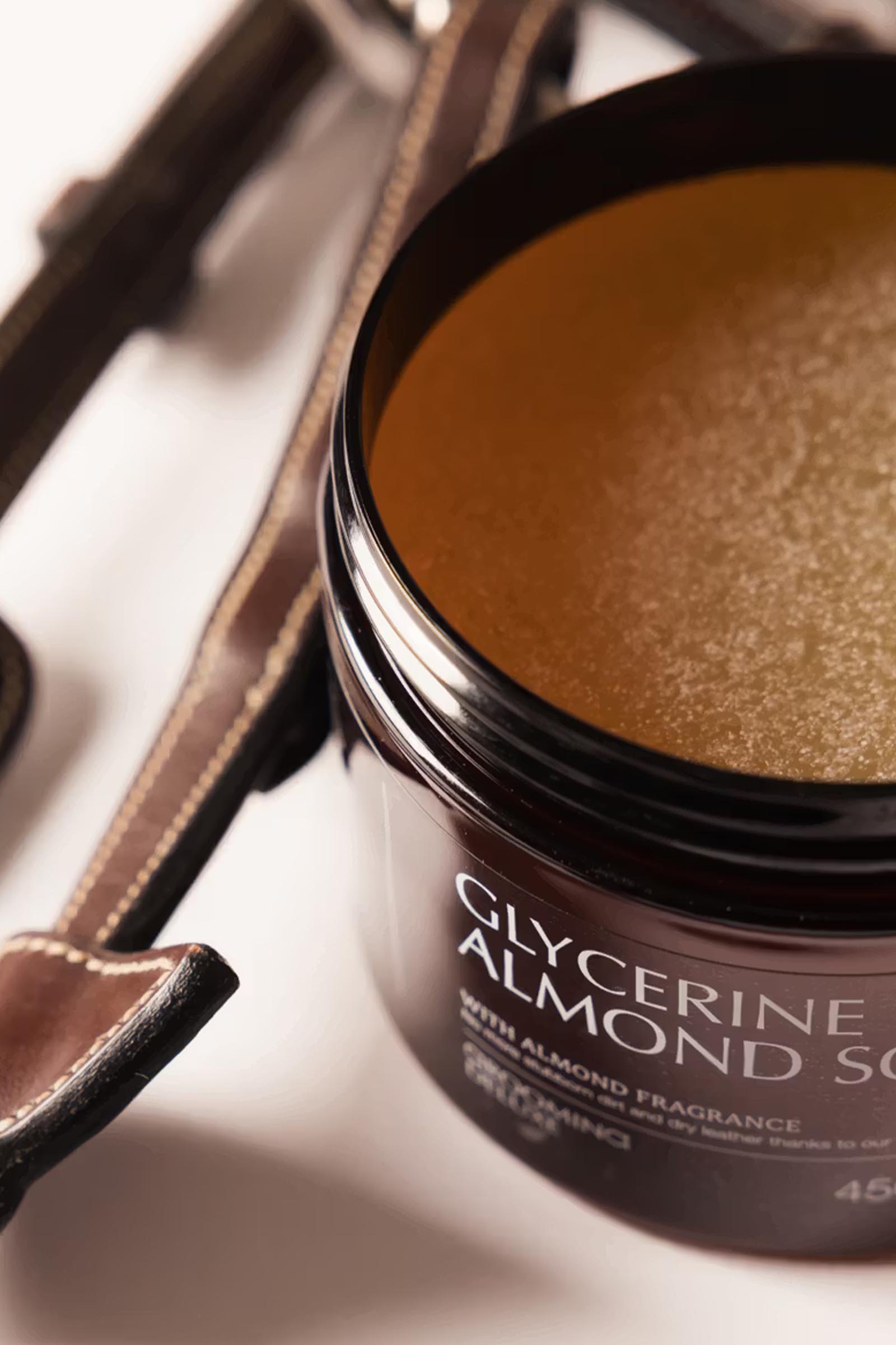 Grooming Deluxe Glycerin-Mandelseife, 450 ml  